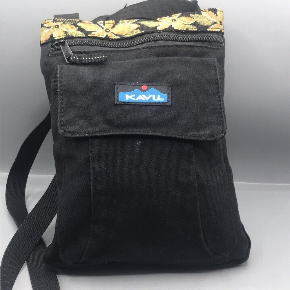 KAVU Keeper Travel Bag Crossbody Sling Bag Canvas Purse Black w/ Flower Trim EUC